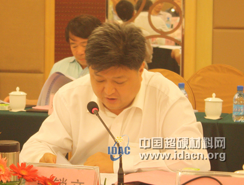 滎陽市委書記馬鎖文在鄭州新材料產(chǎn)業(yè)集聚區(qū)發(fā)展規(guī)劃評審會(huì)上的表態(tài)發(fā)言