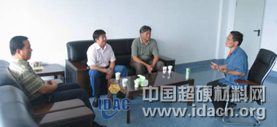 中國機(jī)床工具工業(yè)協(xié)會(huì)毛予鋒副秘書長一行到超硬材料分會(huì)調(diào)研考察