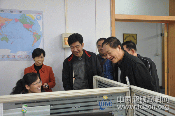 小太陽董事長唐佑洪一行來訪中國超硬材料網(wǎng)