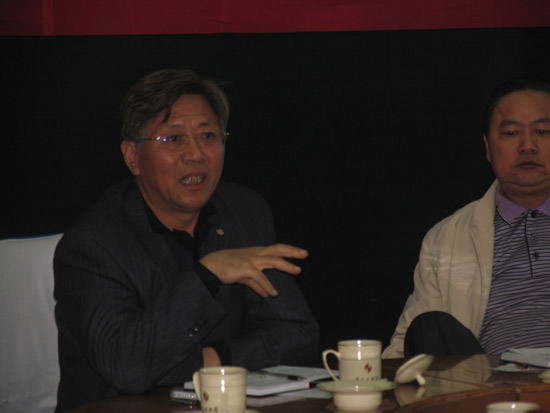 超硬材料及制品“行業(yè)發(fā)展政策建議研討會”在鄭州勝利召開！