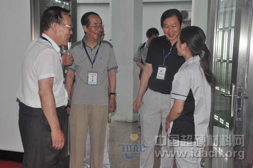 王光祖教授一行柘城走訪系列報(bào)道——走進(jìn)惠豐金剛石有限公司