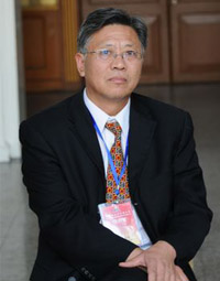 李志宏