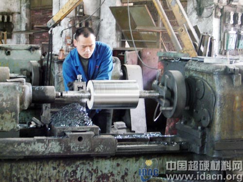 軋輥加工領(lǐng)域中超硬刀具的應(yīng)用推廣 
