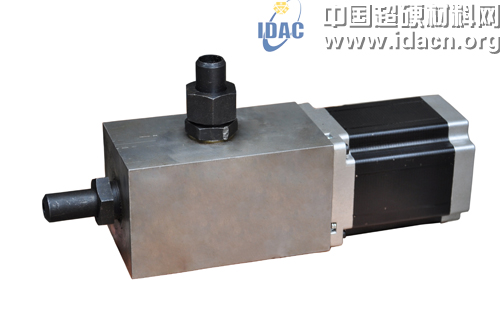 鄭州睿軍機電成功研發(fā)雙作用往復增壓器
