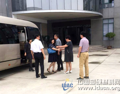超協(xié)秘書長趙博一行至萬克集團部工廠參觀考察