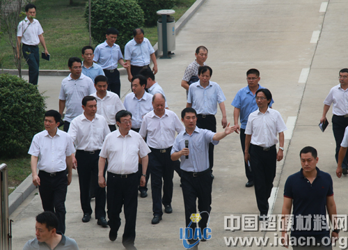 省委書記郭庚茂再次蒞臨力量新材料公司視察