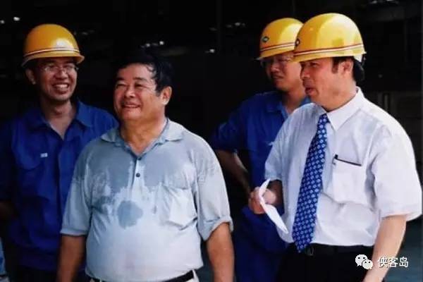 曹德旺“跑路”背后真相：企業(yè)稅收負(fù)擔(dān)太高