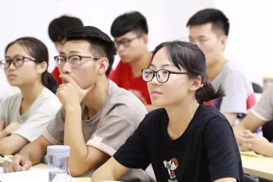 河工大學(xué)生拉開暑期實踐新篇章