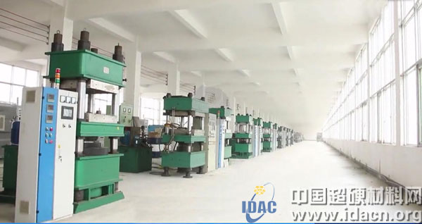 鄭州大華機電：用科技為超硬行業(yè)創(chuàng)造更大價值