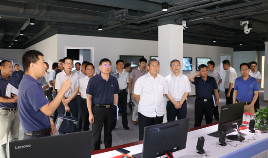 河南省政協(xié)副主席史濟(jì)春一行到中機(jī)六院調(diào)研
