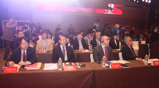 2018機(jī)床制造業(yè)CEO國際論壇：共話互聯(lián)和智造 公議行業(yè)未來發(fā)展 