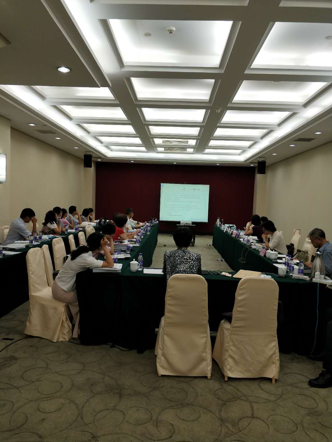 鄭州三磨所兩項國家科技重大專項順利通過驗收工作
