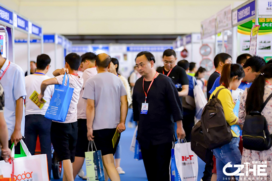 真中！2019年鄭州五金展現(xiàn)場直擊，中西部萬余五金人齊聚首