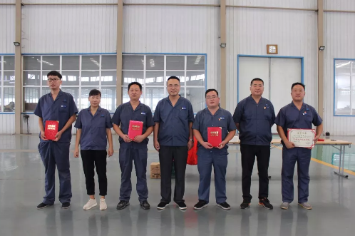 黃河旋風(fēng)：超硬刀具事業(yè)部舉行員工表彰大會暨質(zhì)量動員大會