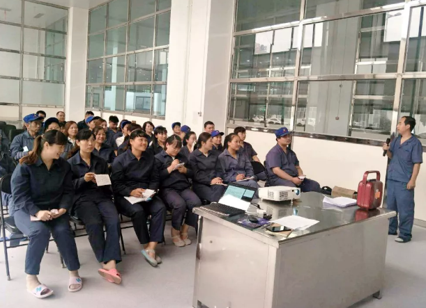 黃河旋風(fēng)：超硬砂輪材料制造事業(yè)部舉辦質(zhì)量管理培訓(xùn)