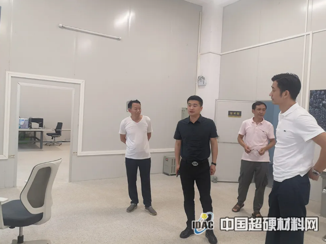 中國超硬材料網(wǎng)一行調(diào)研康泰公司