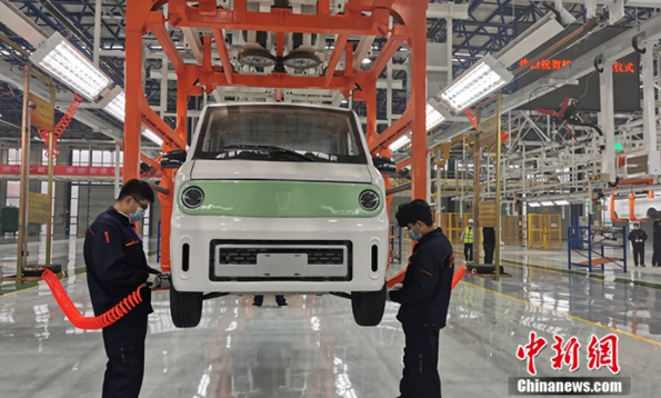 中國首個(gè)5G場景無人駕駛新能源商用車制造基地投產(chǎn)