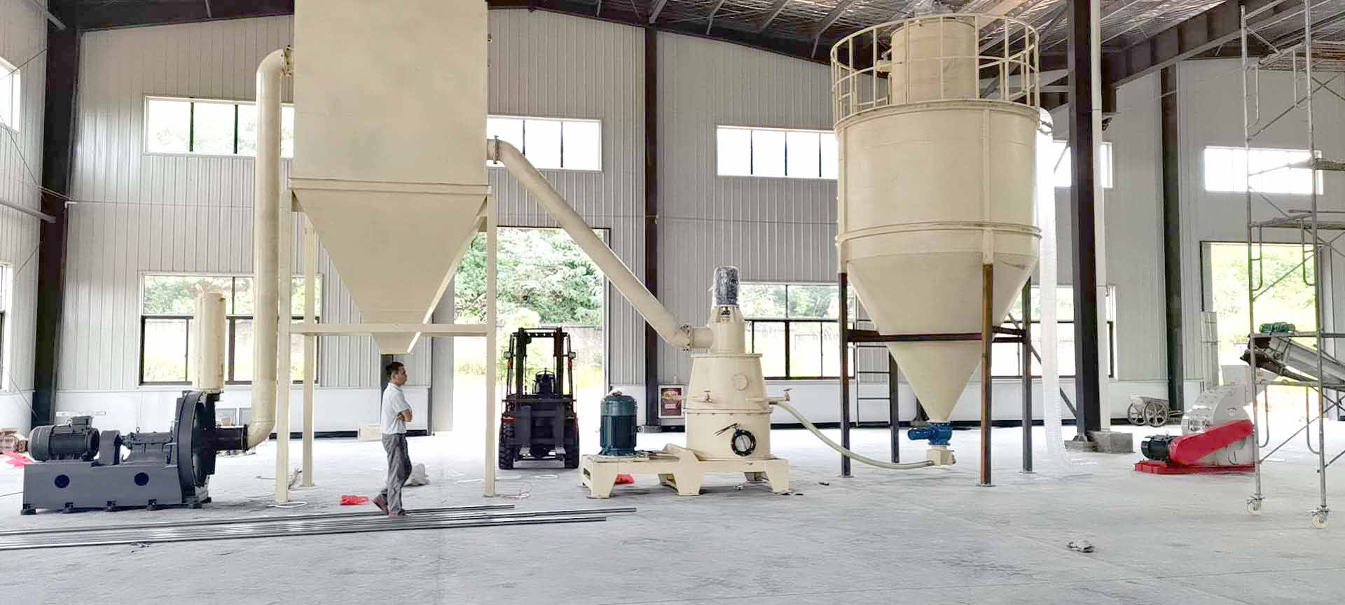 機(jī)械粉碎機(jī)超微粉碎機(jī)沖擊磨