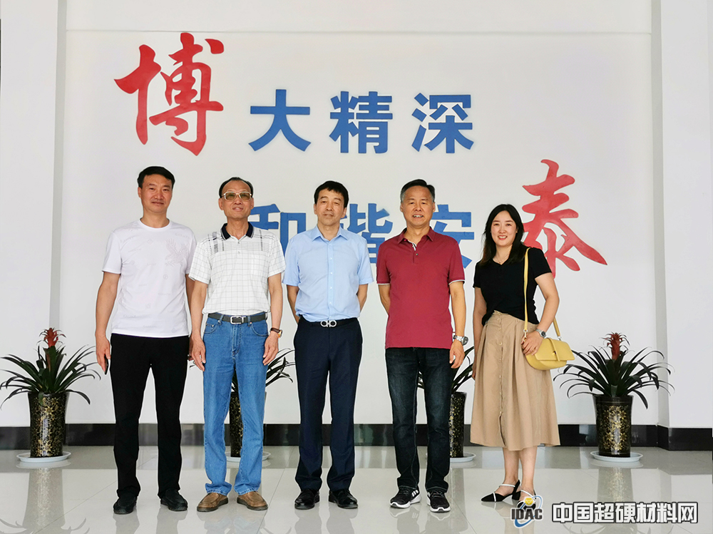博泰圣莎拉：六面頂壓機(jī)大型化開(kāi)拓者