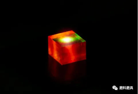 元素六推出用于量子技術(shù)應(yīng)用的新等級(jí)金剛石DNV-B14