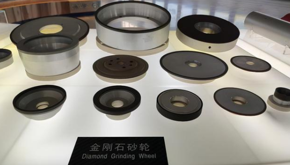 鉆石生產企業(yè)急需穩(wěn)定供電？安排建電站