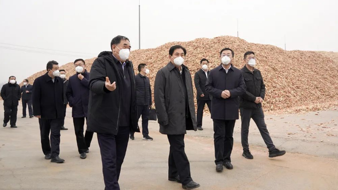 濟(jì)南市委常委、副市長王宏志調(diào)研圣泉集團(tuán)