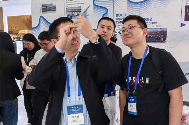 松江企業(yè)攜多款“硬核”技術亮相色譜行業(yè)尖峰論壇