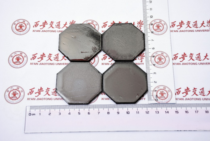西安交大成功實(shí)現(xiàn)2英寸異質(zhì)外延單晶金剛石襯底量產(chǎn)