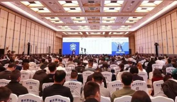 鋼價(jià)兩年下降近四成，“以舊換新”能讓鋼鐵行業(yè)走出寒冬嗎？