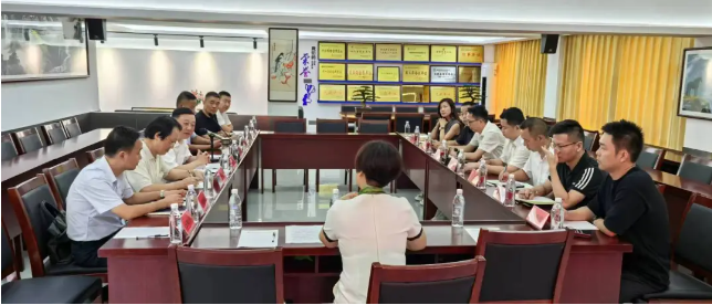 王開偉帶隊前往鄂州考察交流，共謀石材與金剛石工具產(chǎn)業(yè)協(xié)同發(fā)展新篇章