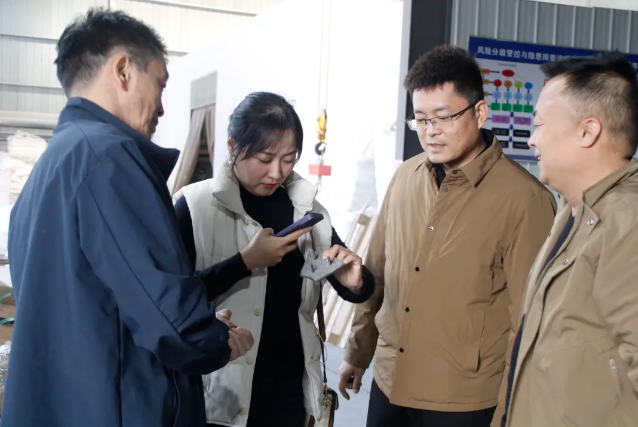 中國超硬材料網(wǎng)一行走訪旭坤磨料磨具、弘元超硬材料