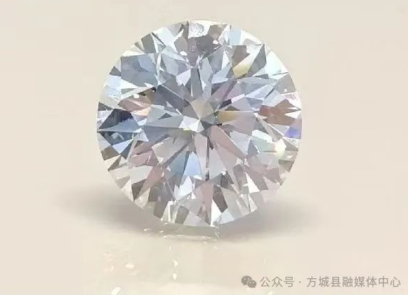 方城：超硬材料產(chǎn)業(yè)挺起縣域崛起“硬脊梁”
